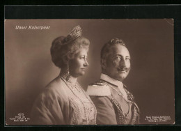 AK Kaiserin Auguste Victoria Königin Von Preussen, Das Kaiserpaar In Festlicher Kleidung  - Familles Royales