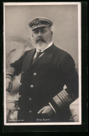 Pc König Eduard Elegant In Uniform  - Royal Families