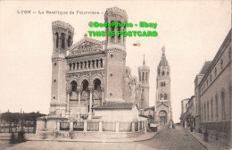 R415496 Lyon. La Basilique De Fourviere. Postcard - Monde