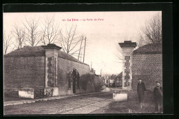 CPA La Fère, La Porte De Paris  - Sonstige & Ohne Zuordnung