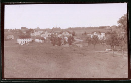 Fotografie Brück & Sohn Meissen, Ansicht Reitzenhain I. Erzg., Blick Auf Den Ort Mit Gutshöfen  - Lieux