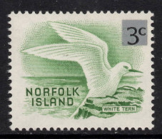 NORFOLK ISLAND 1966 SURCH DECIMAL CURRENCY "3c ON 3d  GREEN " WHITE TERN " STAMP MNH - Norfolk Island