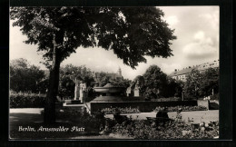 AK Berlin, Arnswalder Platz Mit Brunnen  - Prenzlauer Berg