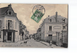 AVALLON - La Rue De Lyon - Très Bon état - Avallon