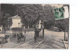 Bois De Boulogne - La Porte De SURESNES - Très Bon état - Suresnes