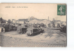 LAROCHE - Dépôt - Le Parc Des Machines - Très Bon état - Laroche Saint Cydroine