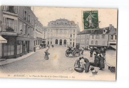 AUXERRE - La Place Du Marché Et La Caisse D'Epargne - Très Bon état - Auxerre