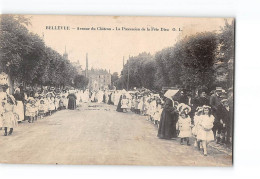 BELLEVUE - Avenue Du Château - La Procession De La Fête Dieu - Très Bon état - Autres & Non Classés