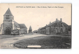 NEUVILLE SUR VANNE - Place Saint Martin - L'Eglise Et La Rue Principale - état - Autres & Non Classés