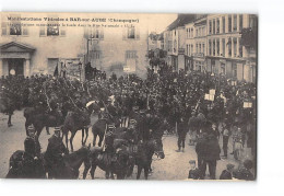 Manifestations Viticoles à BAR SUR AUBE - Les Gendarmes Maintiennent La Foule - Très Bon état - Bar-sur-Aube