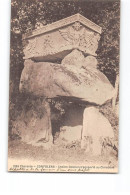 CONFOLENS - Ancien Dolmen Transporté Au Cimetière - Très Bon état - Confolens