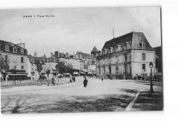 DINAN - Place Duclos - Très Bon état - Dinan