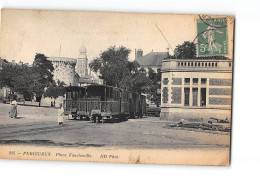 PERIGUEUX - Place Faucheville - Très Bon état - Périgueux