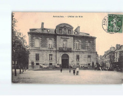 AVRANCHES : L'Hôtel De Ville - état - Avranches