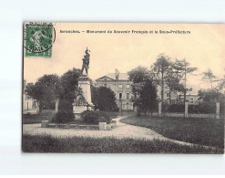 AVRANCHES : Monument Du Souvenir Français Et La Sous-Préfecture - état - Avranches