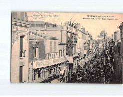 EPERNAY : Rue De Châlons, Souvenir Du Concours De Musique De 1905 - état - Epernay