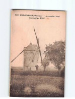 BAZOUGERS : Le Moulin à Vent Construit En 1826 - état - Autres & Non Classés