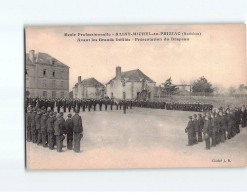 SAINT MICHEL EN PRIZIAC : Ecole Professionnelle, Avant Les Grands Défilés, Présentation Du Drapeau - Très Bon état - Altri & Non Classificati