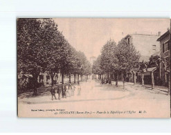 HENDAYE : Place De La République Et L'Eglise - Très Bon état - Hendaye