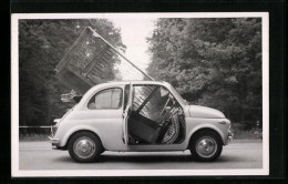 Foto-AK Auto, Fiat 500 Mit Offener Tür Und Beladung  - Passenger Cars