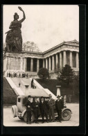 Foto-AK München, Auto Vor Bavaria Und Ruhmeshalle  - Passenger Cars