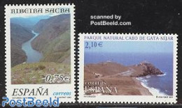 Spain 2002 Nature 2v, Mint NH, Various - Lighthouses & Safety At Sea - Unused Stamps