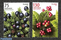 Iceland 2006 Wildberries 2v, Mint NH, Nature - Fruit - Unused Stamps