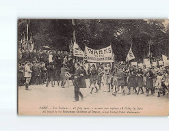 PARIS : Les Tuileries, 4  Juillet 1920, Le Défilé Devant La Tribune - Très Bon état - Altri Monumenti, Edifici