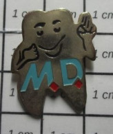 912B Pin's Pins / Beau Et Rare / Thème MEDICAL / DENT DENTISTE MOLAIRE MD - Medici