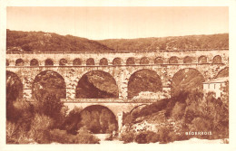 30-PONT DU GARD LE VIEUX MOULIN-N°5139-B/0267 - Autres & Non Classés