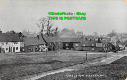 R417272 Kenilworth. Castle Green. Postcard - World