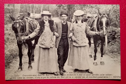 ATTELAGE - LES FEMMES COCHERS  - PARIS - Autres & Non Classés