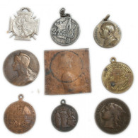 Lot De 9 Médailles à Voir... (8) Lartdesgents Avignon - Firma's