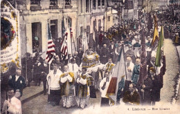 14 - Calvados - LISIEUX - Rue Livarot - Jour De Procession - Lisieux