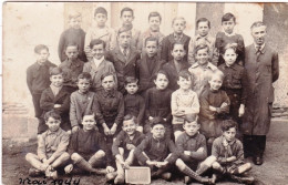 Carte Photo - Photo De Classe En Mai 1944 - Photographie