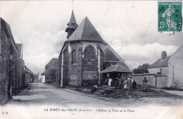 91 - Essonne -  LA FORET SAINTE CROIX - L Eglise - Le Puits Et La Place - Autres & Non Classés