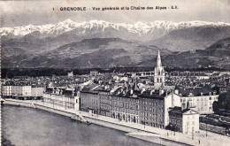 38 - Isere -  GRENOBLE - Vue Generale Et Les Alpes - Grenoble