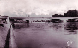 92 - Haut De Seine -  SURESNES - Le Nouveau Pont Conduisant De Suresnes Au Bois De Boulogne - Suresnes