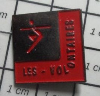 912B Pin's Pins / Belle Qualité Et Rare  / THEME SPORTS : GYMNASTIQUE LES VOLONTAIRES - Gymnastik
