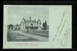 CPA Saint-Ouen-sur-Iton, Ecole, Mairie Et Rue Du Chemin De Fer  - Autres & Non Classés