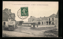 CPA Saint-Victor De Réno, La Mairie, Les Ecoles Communales  - Autres & Non Classés