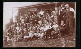 Foto-AK Pommelsbrunn, Vor Der Leitenberghütte, 1918  - Autres & Non Classés