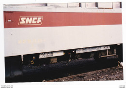 PHOTO TRAINS Wagon Ou Voiture Voyageurs SNCF Marquage En 1993 - Trains