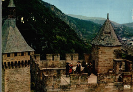 CPSM Au Château De Foix Chemin De Ronde Folklorique - Foix