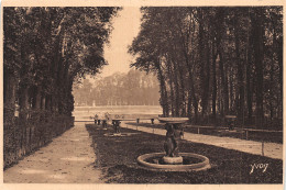 78-VERSAILLES LES JARDINS-N°5147-A/0145 - Versailles (Schloß)