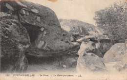 77-FONTAINEBLEAU LA FORET LA ROCHE QUI PLEURE-N°5147-E/0277 - Fontainebleau