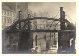 CPA Berlin Mitte, Blick Auf Eine Brücke Im Art Nouveau über Der Spree - Autres & Non Classés