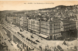 ALGERIE - ALGER - 293 - Les Boulevards Hôtel De Ville - Collection Régence A. L. édit. Alger (Leroux) - - Algerien