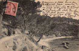 83 , Cpa  Littoral De TOULON , 19 , Sur La Route Du Cap Brun (15089.V.24) - Toulon