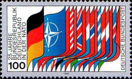 RFA Poste N** Yv: 882 Mi:1034 25.Jahre BRD In Der NATO (Thème) - Briefmarken